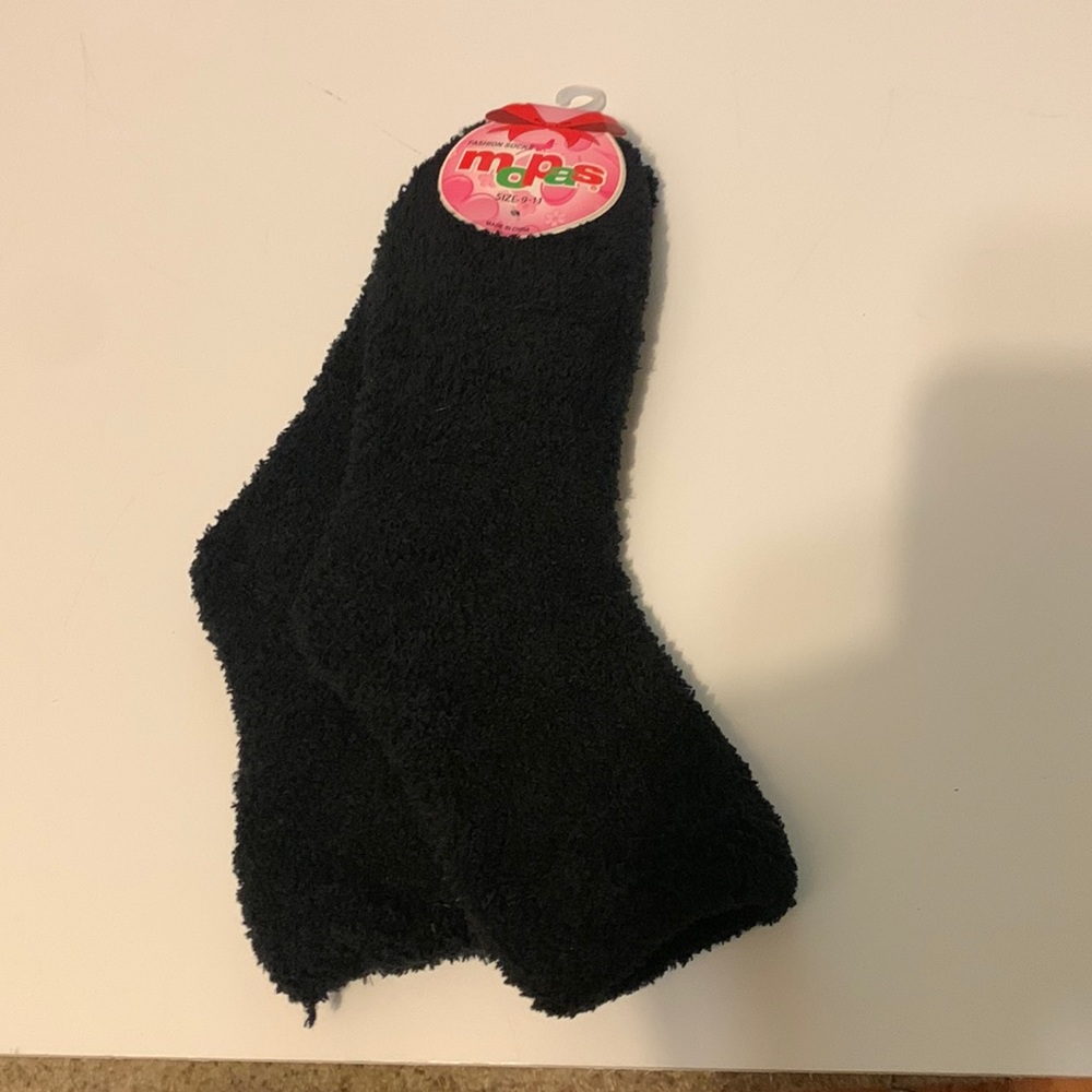 FASHION SOCKS. MOPAS  SIZE 9-11